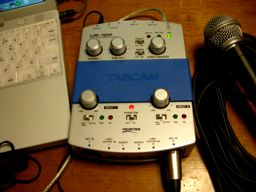[TASCAM US-122]